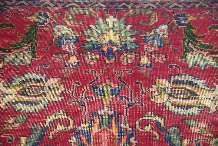red Medium rug 4' 3" x 6' 11"