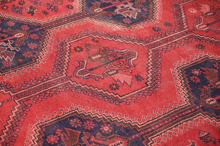 red Medium rug 4' 10" x 7' 5"
