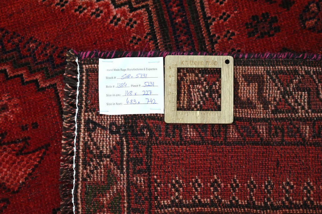 red Medium rug 4' 10" x 7' 5"