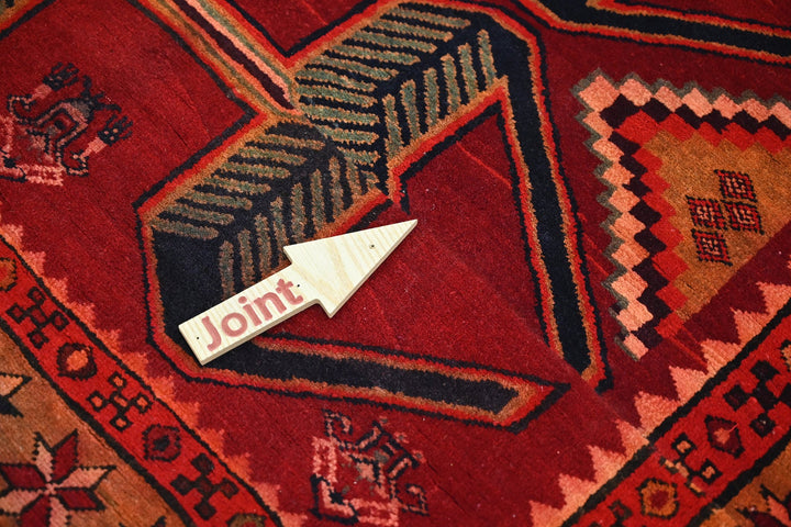 red Medium rug 4' 5" x 7' 11"