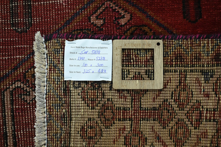 red Runner rug 3' 3" x 9' 10"