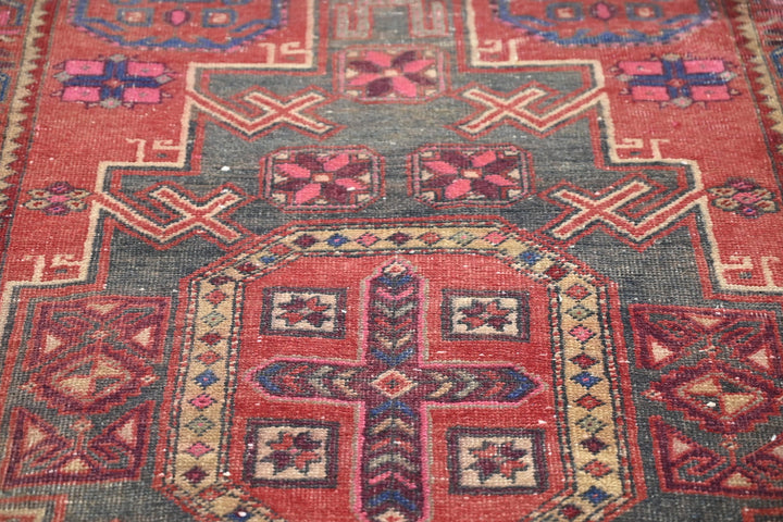 red Runner rug 3' 5" x 10' 3"