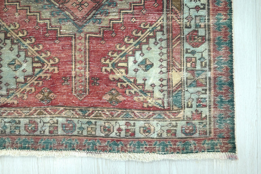 red Runner rug 3' 5" x 10' 7"