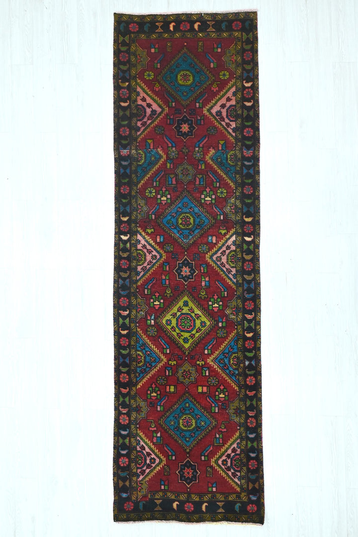 red Runner rug 3' 2" x 10' 10"
