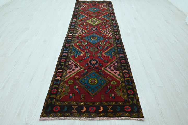 red Runner rug 3' 2" x 10' 10"