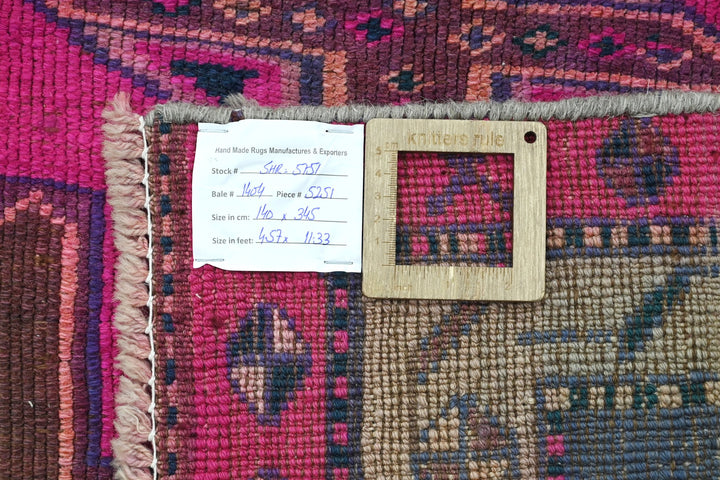 brown Large rug 4' 7" x 11' 4"