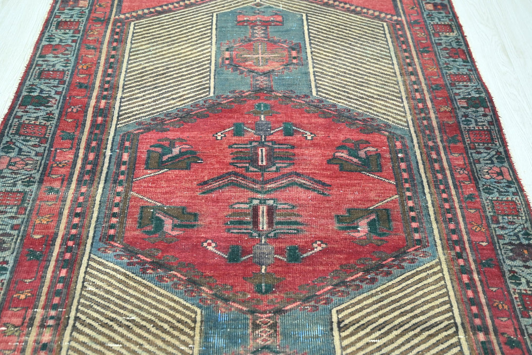 red Runner rug 3' 8" x 13' 11"