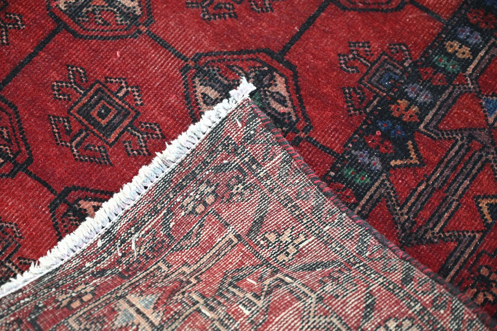 red Medium rug 3' 6" x 6' 9"