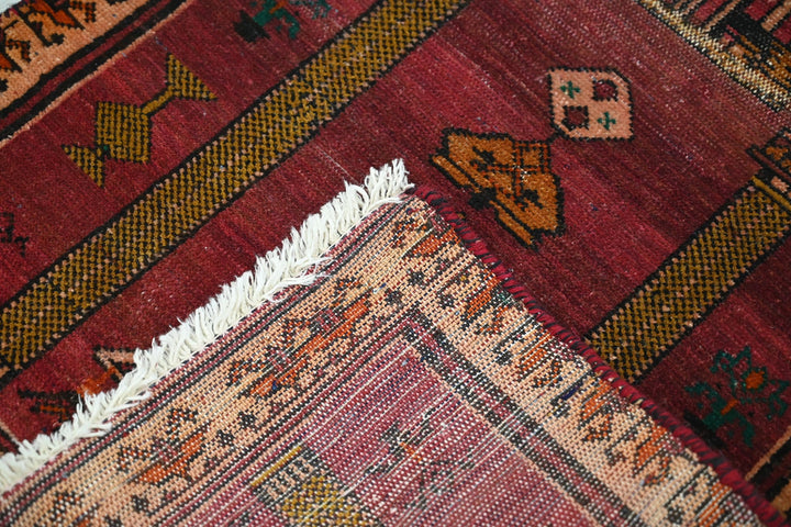 red Mini rug 1' 10" x 3' 7"
