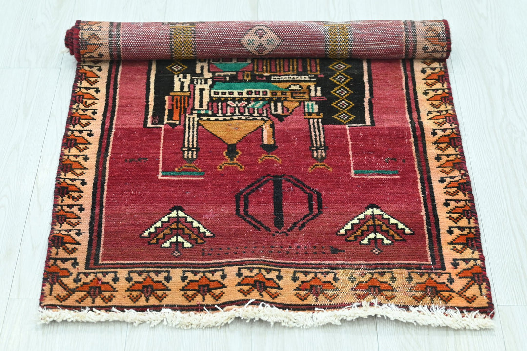 red Mini rug 1' 10" x 3' 7"