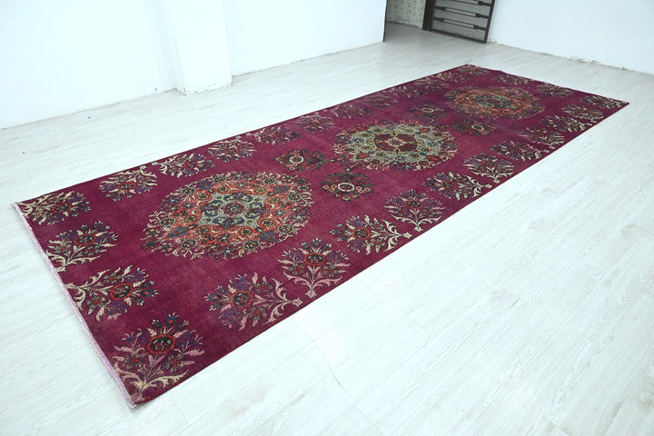 purple Runner rug 5' 7" x 14' 10"