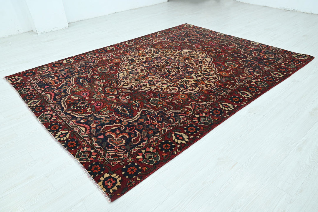 red Medium rug 6' 4" x 9' 1"