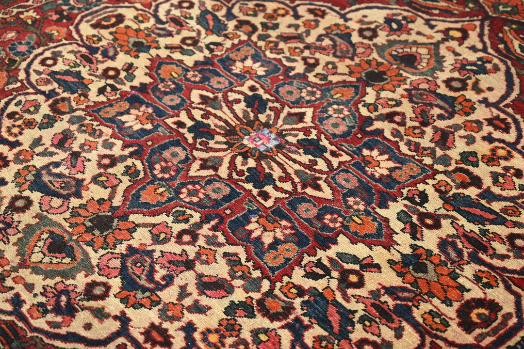 red Medium rug 6' 4" x 9' 1"