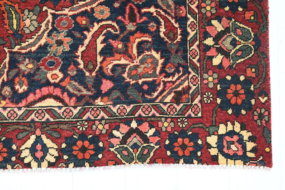red Medium rug 6' 4" x 9' 1"