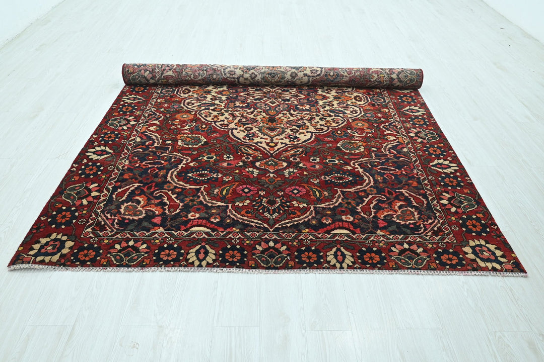 red Medium rug 6' 4" x 9' 1"