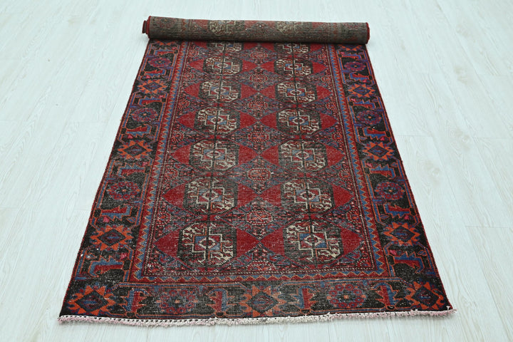 red Runner rug 3' 3" x 9' 0"