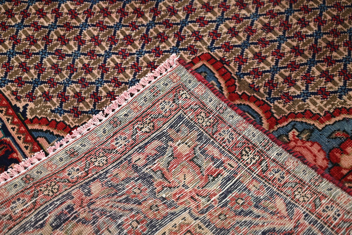 brown Large rug 5' 2" x 9' 9"