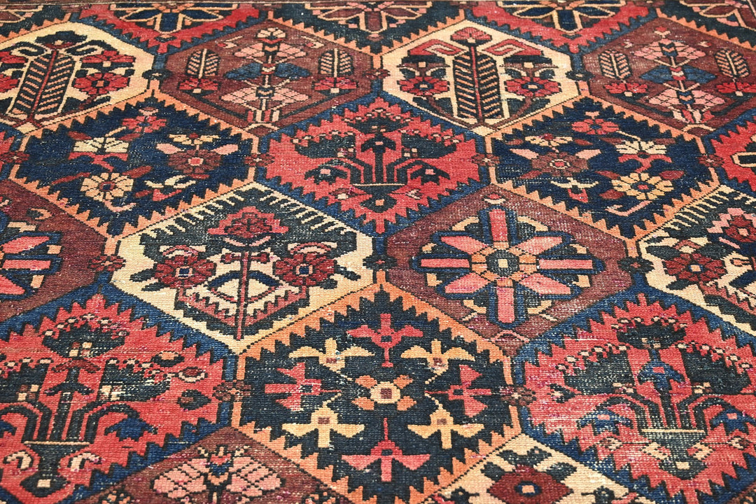 black Medium rug 6' 6" x 9' 0"