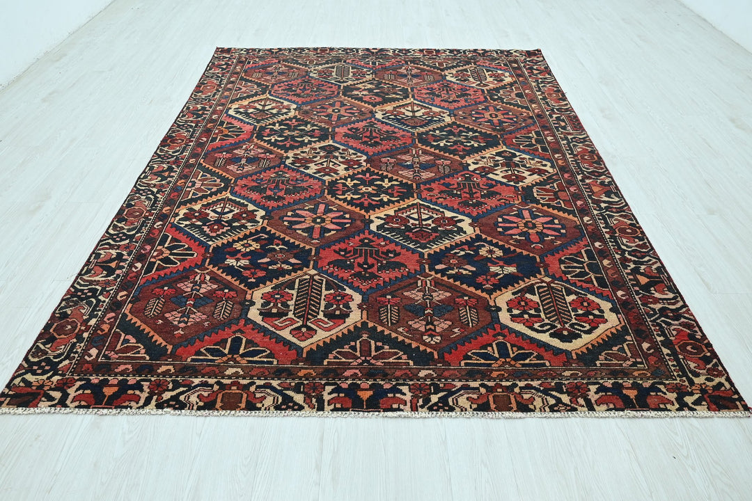 black Medium rug 6' 6" x 9' 0"