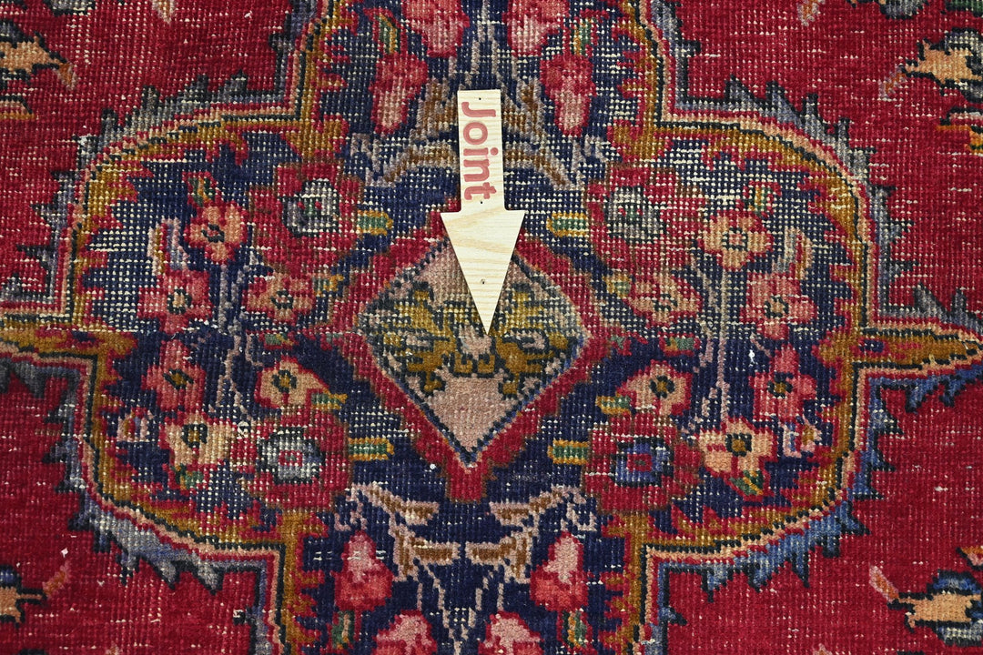 red Oversized rug 8' 10" x 9' 4"
