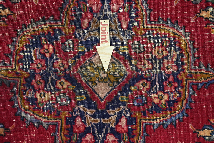 red Oversized rug 8' 10" x 9' 4"