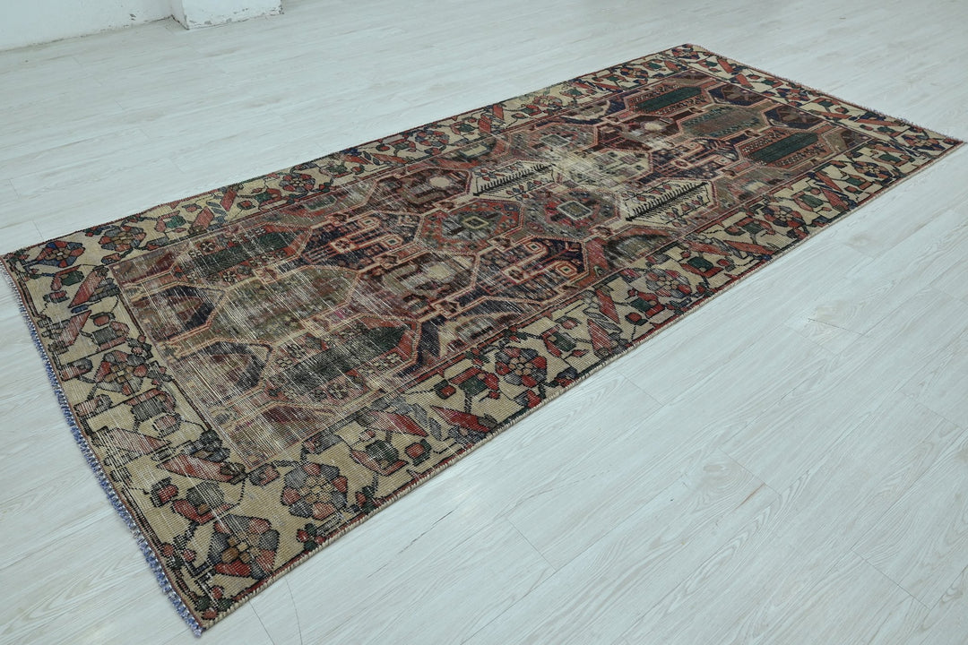brown Runner rug 4' 4" x 9' 6"