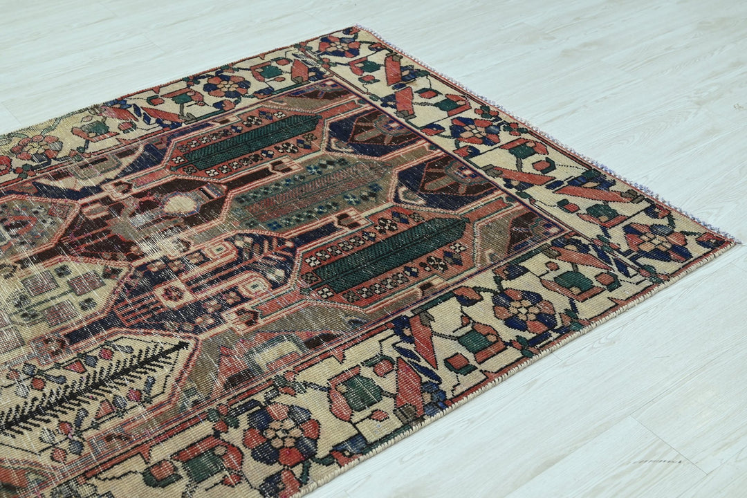 brown Runner rug 4' 4" x 9' 6"