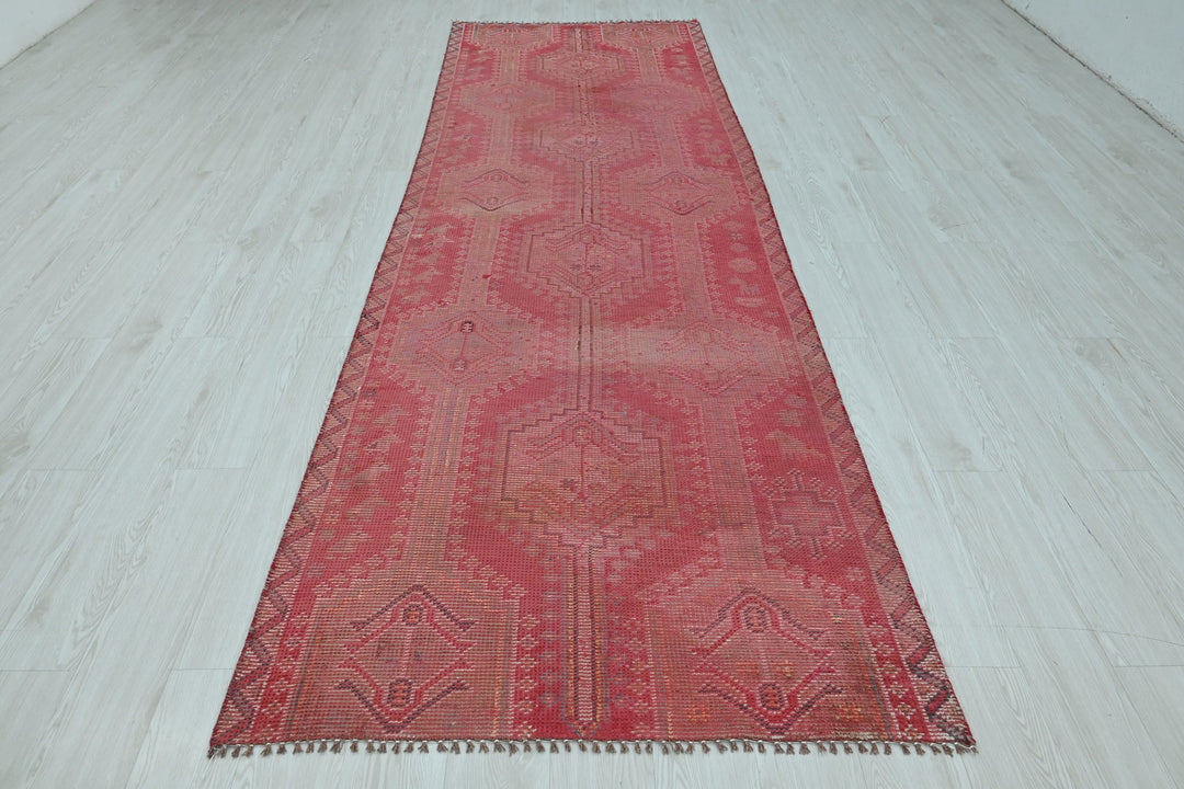 red Runner rug 3' 7" x 11' 3"