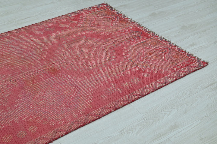 red Runner rug 3' 7" x 11' 3"