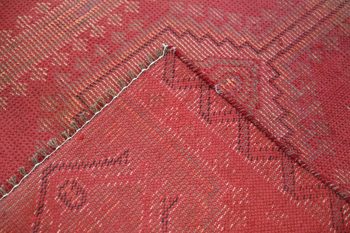 red Runner rug 3' 7" x 11' 3"