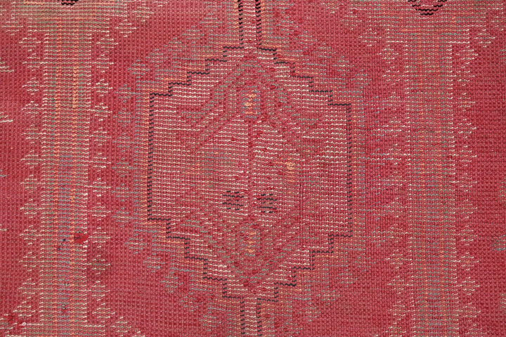 red Runner rug 3' 7" x 11' 3"