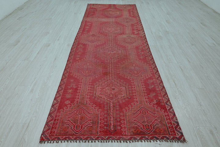 red Runner rug 3' 7" x 11' 3"