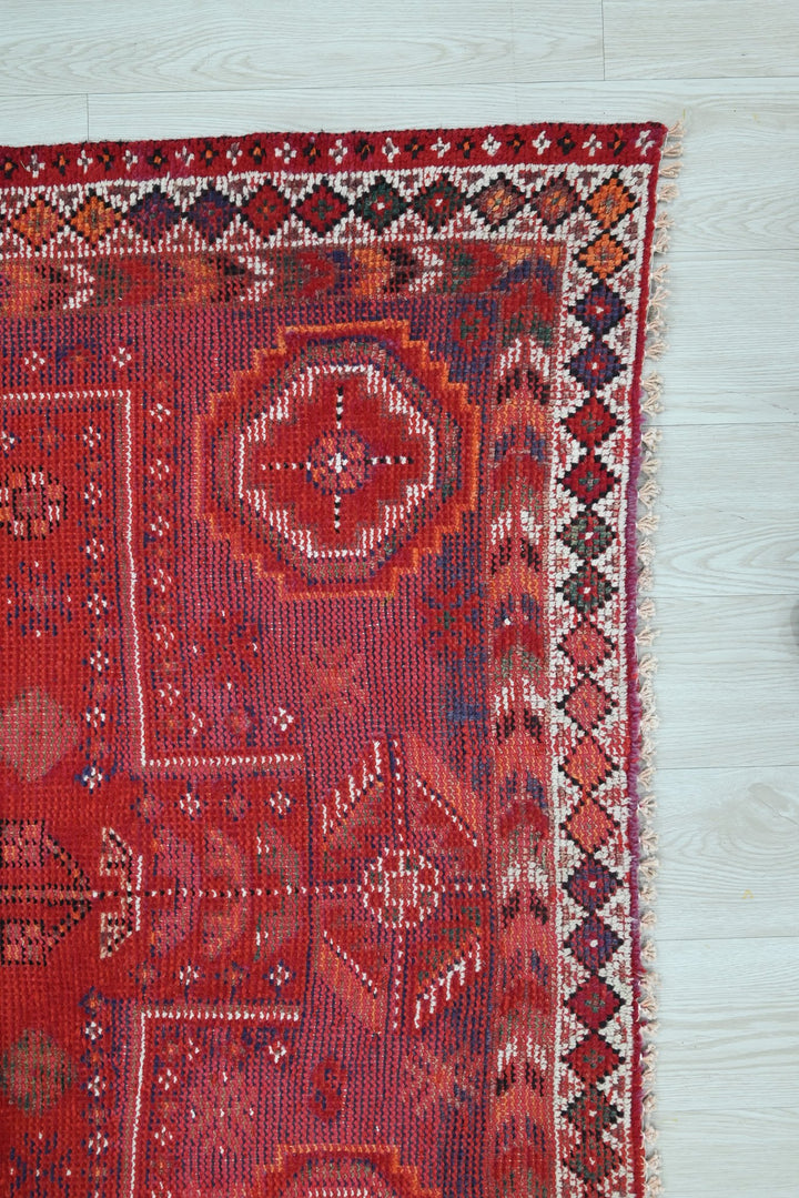 red Runner rug 4' 2" x 12' 0"