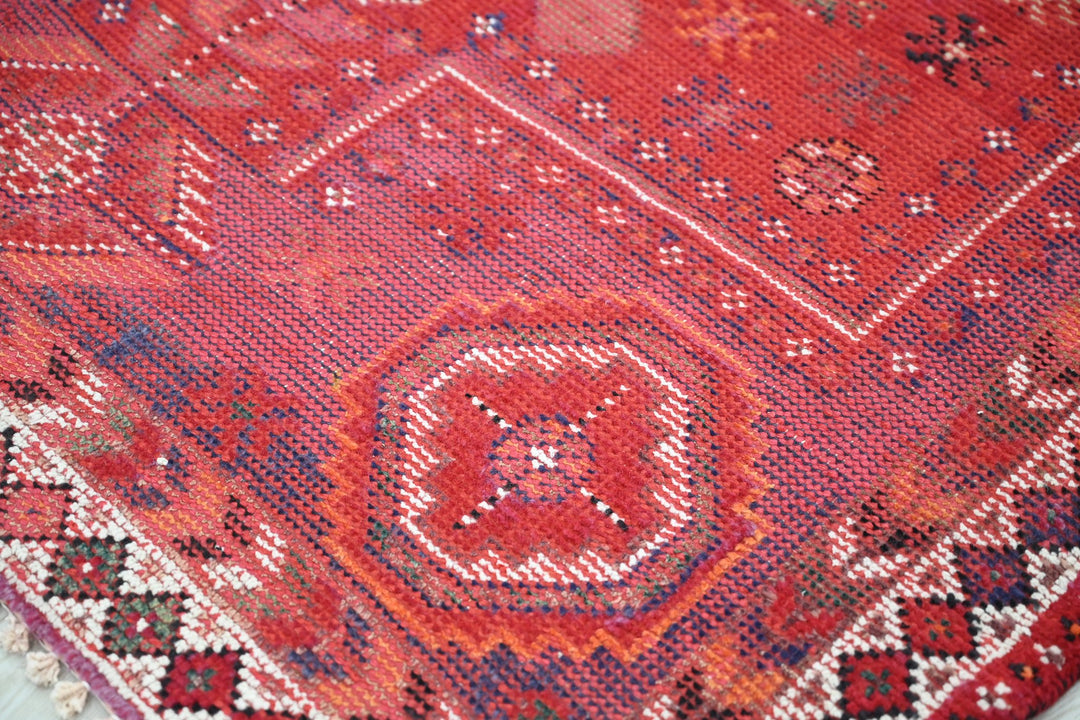 red Runner rug 4' 2" x 12' 0"