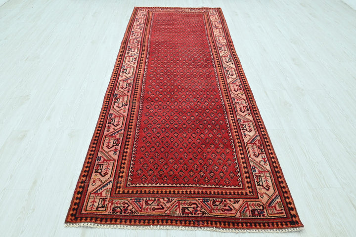 red Runner rug 3' 6" x 9' 9"
