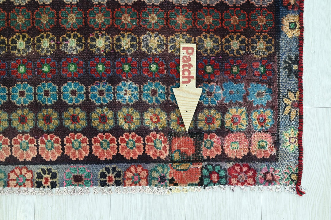red Runner rug 2' 10" x 8' 7"