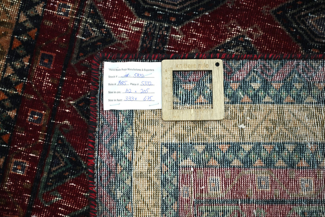 red Medium rug 3' 4" x 6' 9"