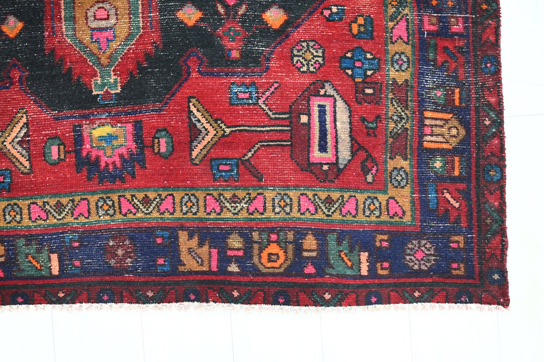 red Runner rug 4' 4" x 11' 3"