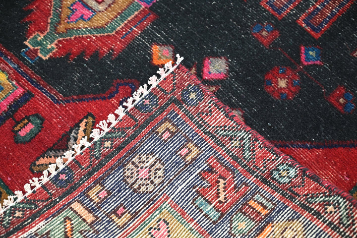 red Runner rug 4' 4" x 11' 3"