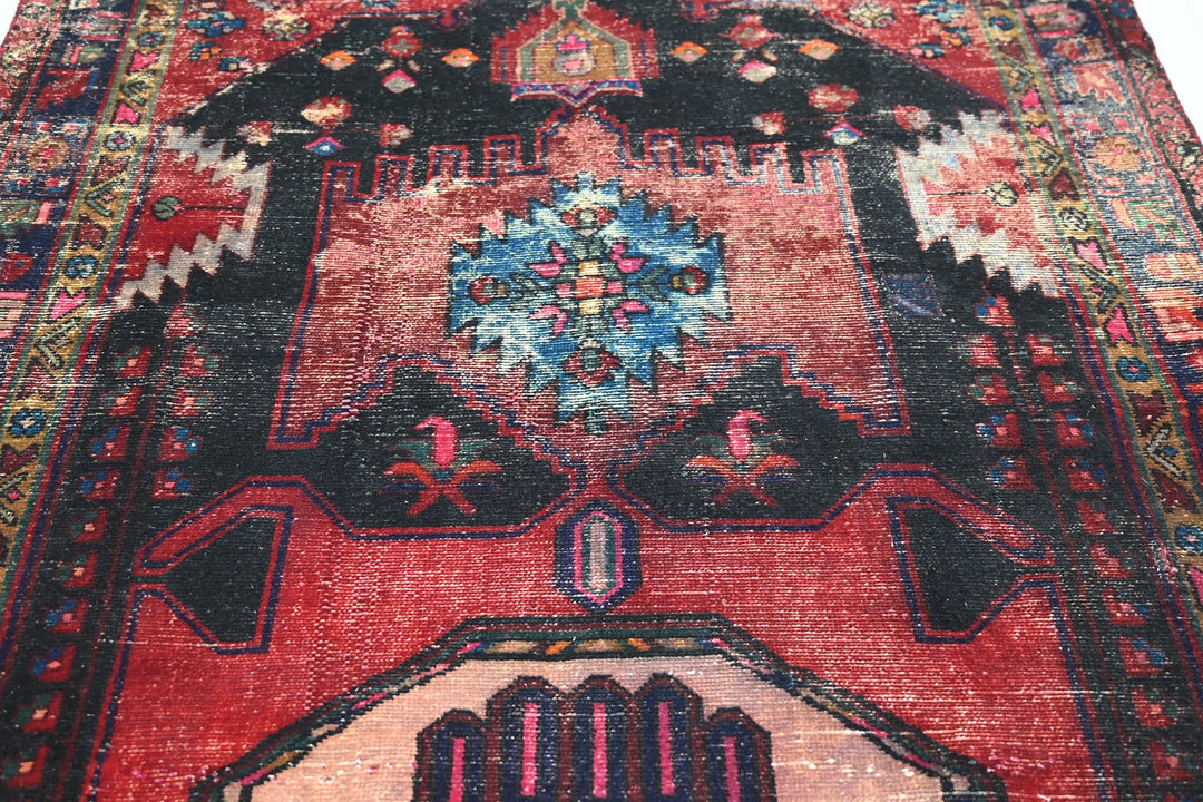 red Runner rug 4' 4" x 11' 3"