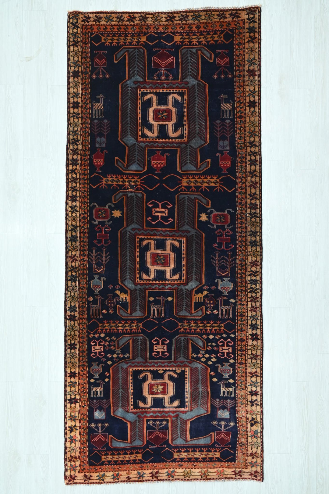 blue Medium rug 4' 0" x 9' 5"