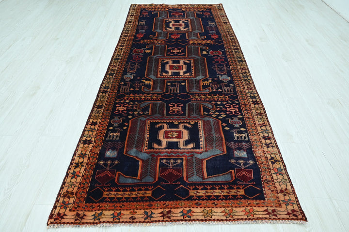 blue Medium rug 4' 0" x 9' 5"