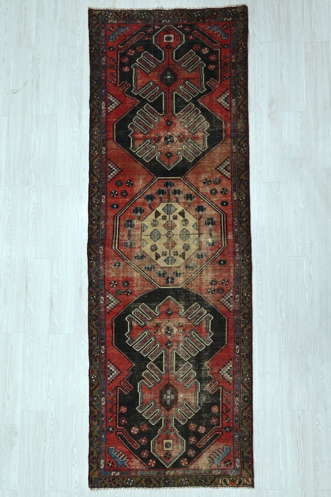 red Runner rug 3' 2" x 9' 8"