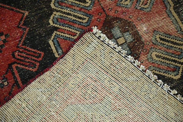 red Runner rug 3' 2" x 9' 8"