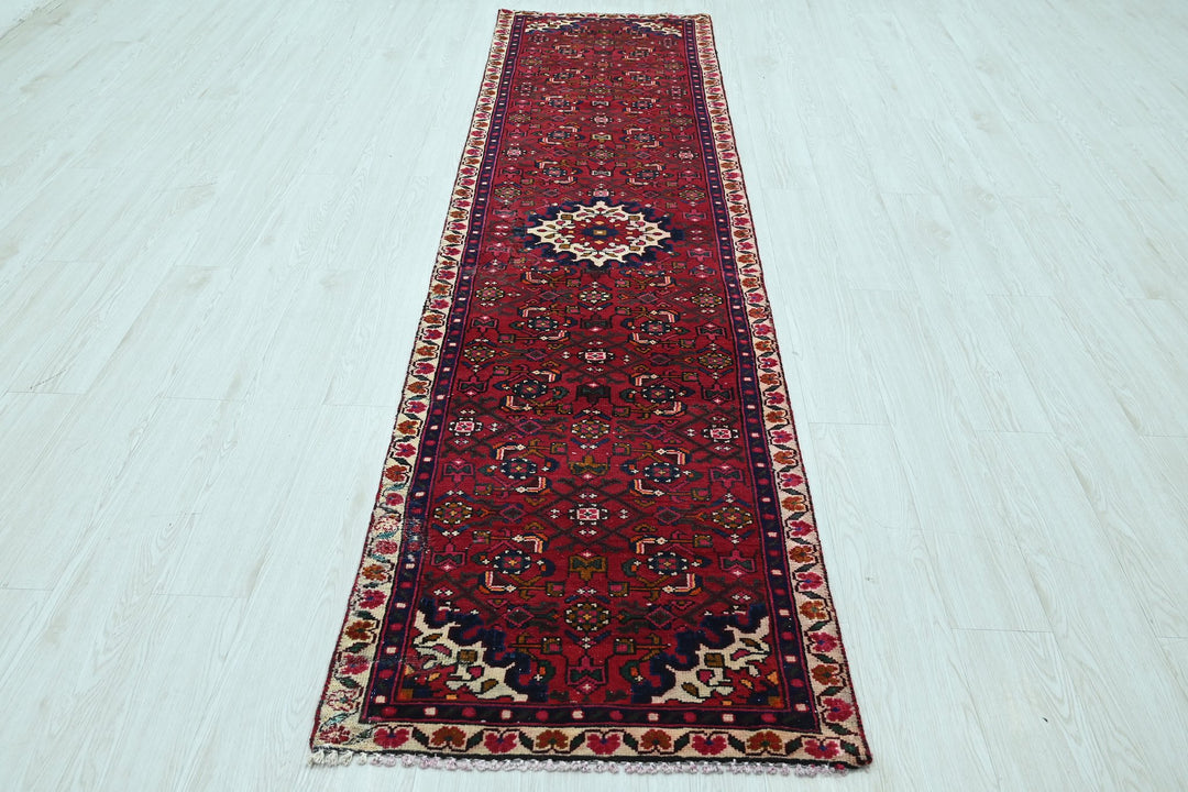 red Runner rug 2' 5" x 9' 6"