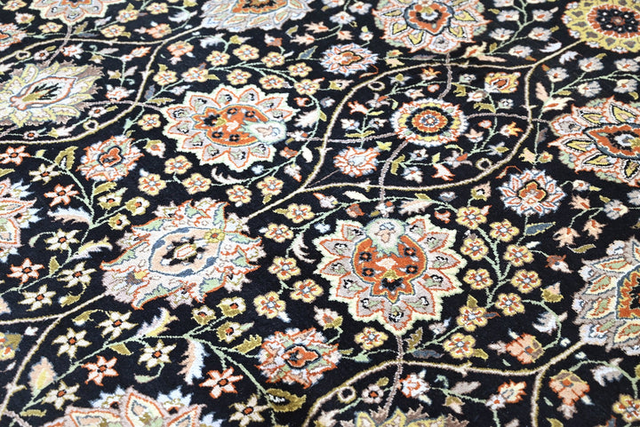 black Oversized rug 10' 0" x 14' 1"