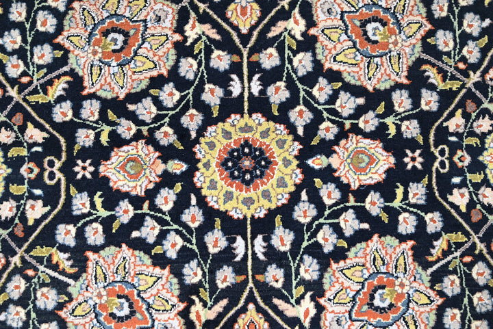 black Oversized rug 10' 0" x 14' 1"