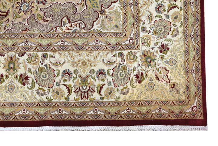red Oversized rug 8' 11" x 11' 10"