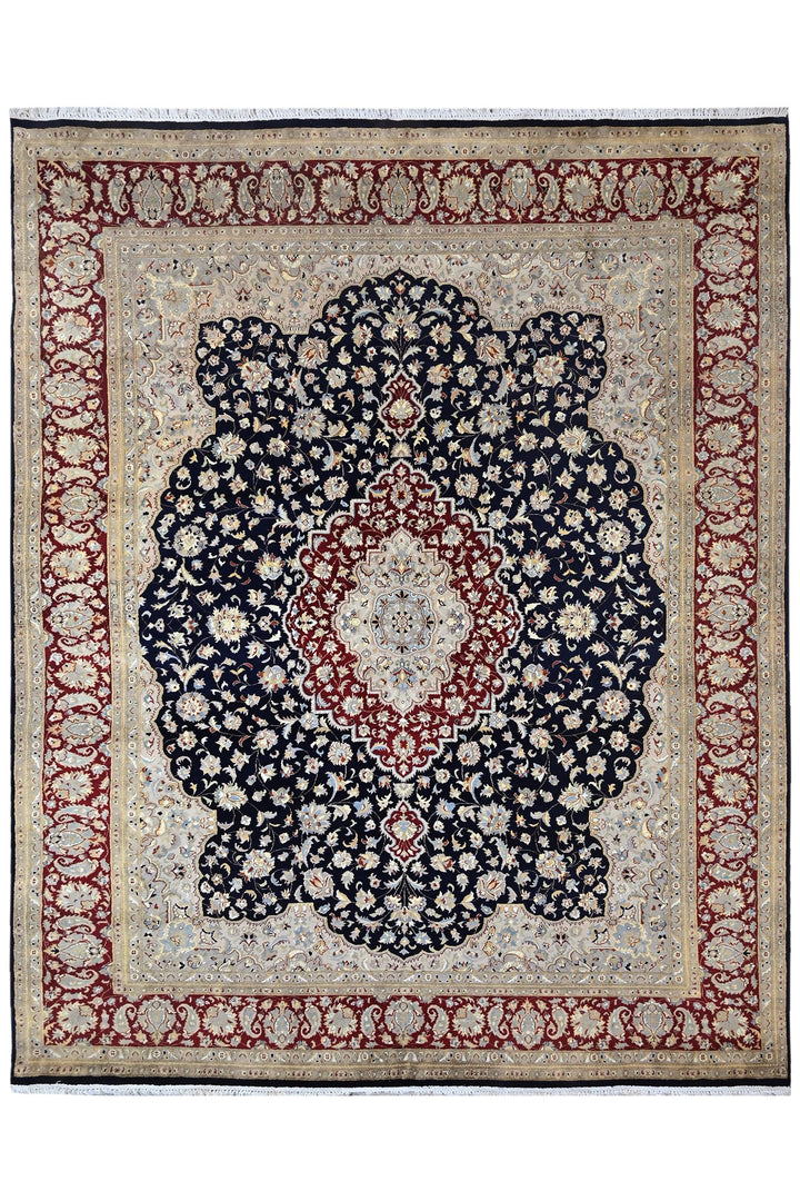 black Oversized rug 9' 11" x 12' 6"