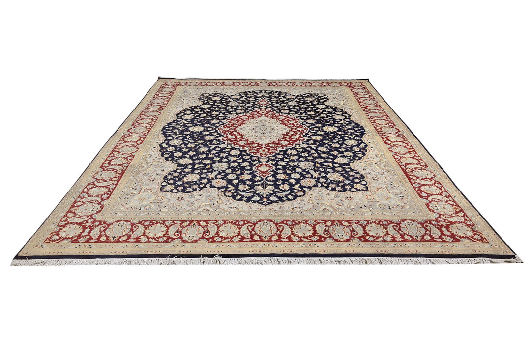 black Oversized rug 9' 11" x 12' 6"